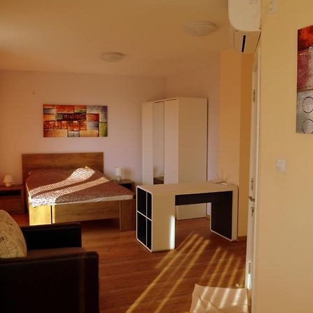 Апарт Център Apart Center Plovdiv Buitenkant foto