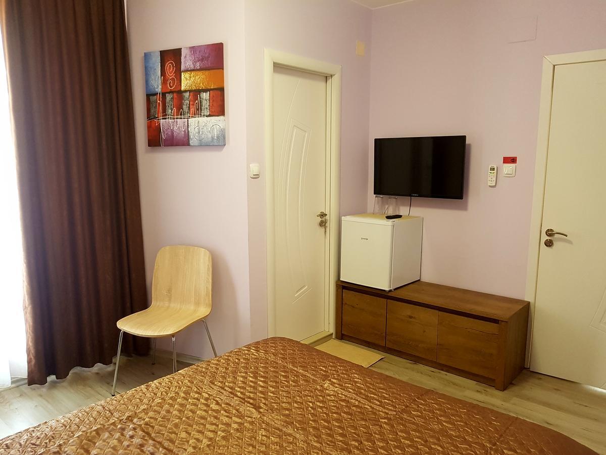 Апарт Център Apart Center Plovdiv Buitenkant foto
