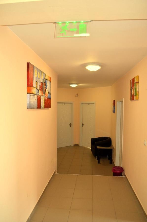 Апарт Център Apart Center Plovdiv Buitenkant foto
