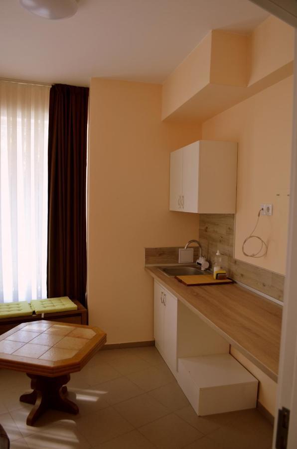 Апарт Център Apart Center Plovdiv Buitenkant foto