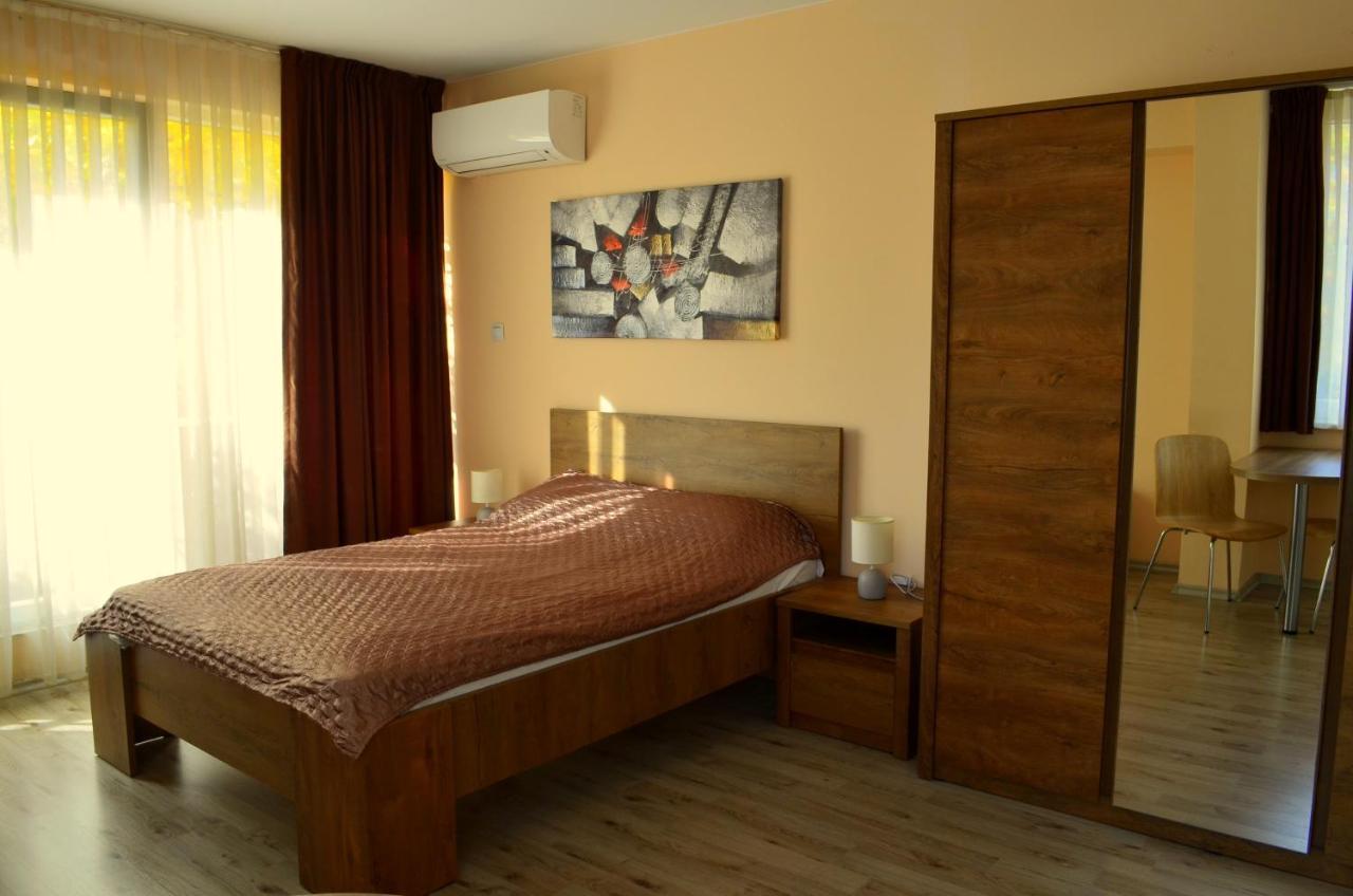 Апарт Център Apart Center Plovdiv Buitenkant foto