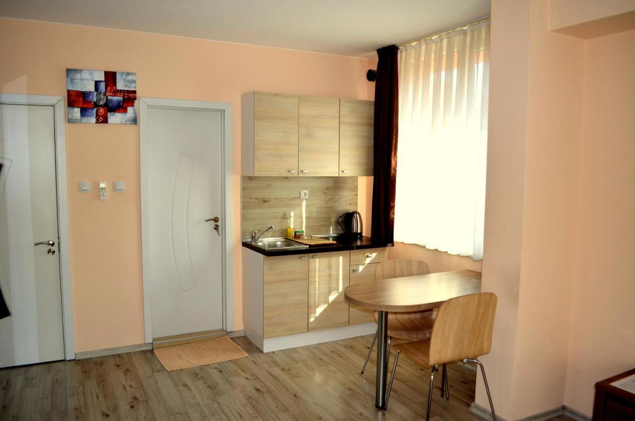 Апарт Център Apart Center Plovdiv Buitenkant foto