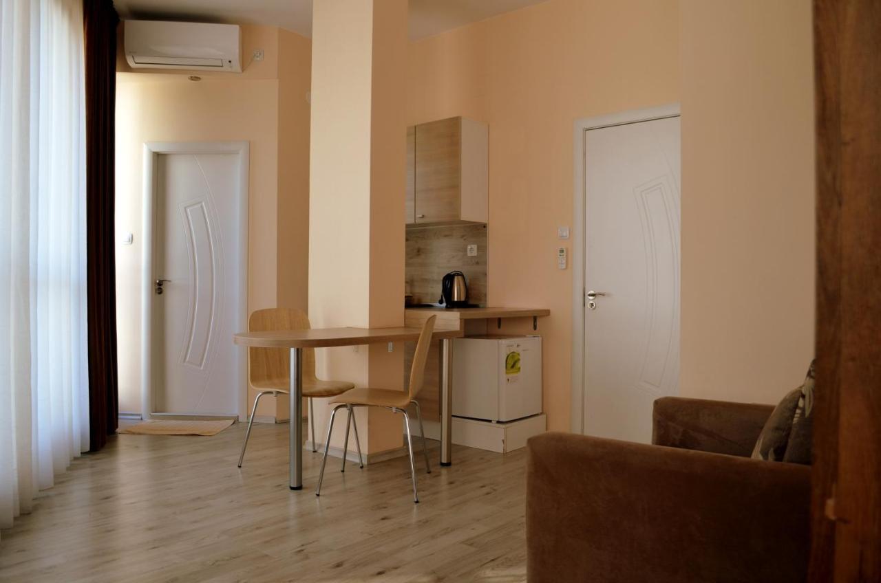 Апарт Център Apart Center Plovdiv Buitenkant foto